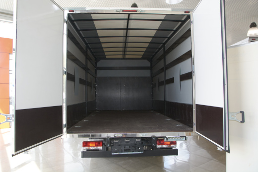 Тентованный фургон Dongfeng Captain-T фото