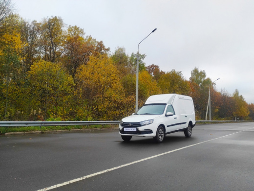 Промтоварный фургон LADA Granta Kub фото
