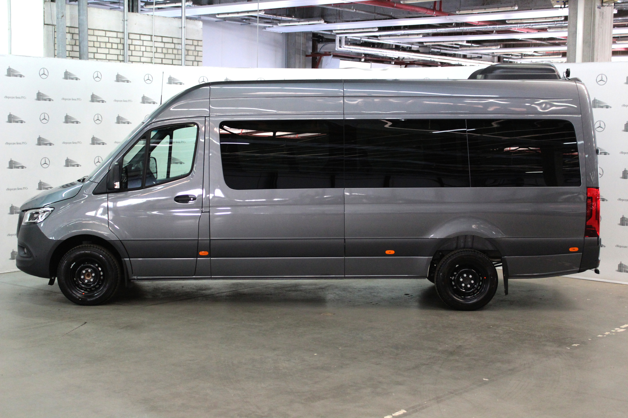 Микроавтобус 8+1 Mercedes-Benz Sprinter 317 CDI фото