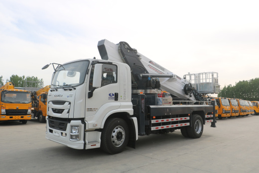 ISUZU Автогидроподъемник АГП 45 м фото